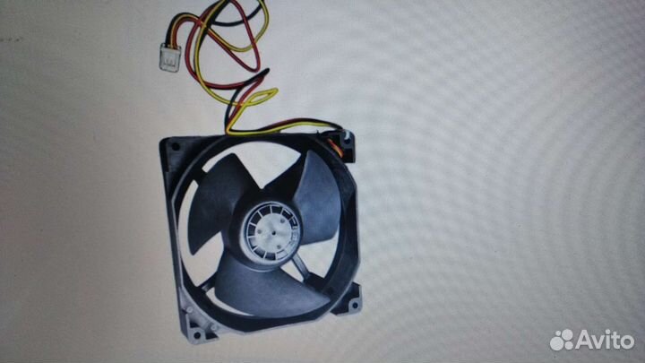 Вентилятор к холодильнику Хаер