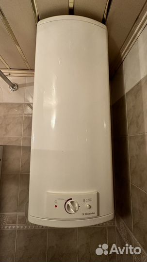 Бойлер водонагреватель Electrolux 50 л