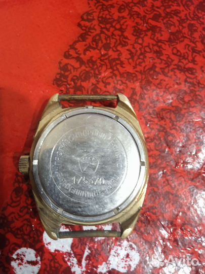 Часы слава СССР 26 камня au10 позолоченные рабочие