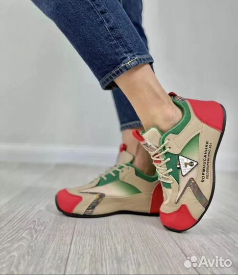 Кроссовки женские разноцветные