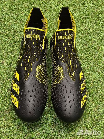 Бутсы adidas predator freak детские