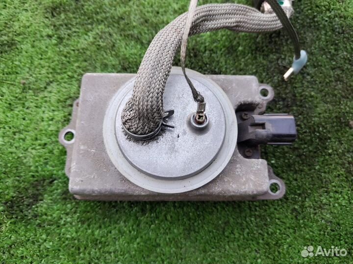 Блок розжига ксенона Mitsubishi Pajero V75W 6G74