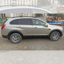 Chevrolet Captiva 2.4 AT, 2007, битый, 395 000 км, с пробегом, цена 800 000 руб.