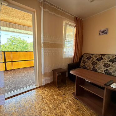 Комната 15 м² в 1-к., 2/2 эт.