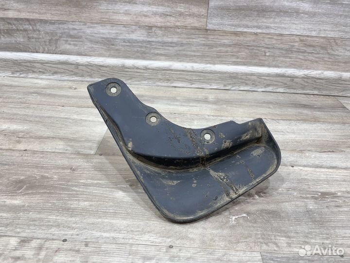 Брызговик передний правый Ford Kuga 2 / Форд Куга