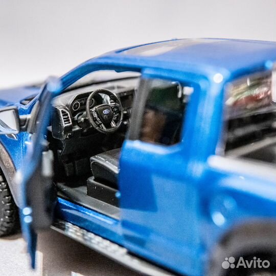 Масштабная модель Ford F150 Raptor 2017 (Maisto)