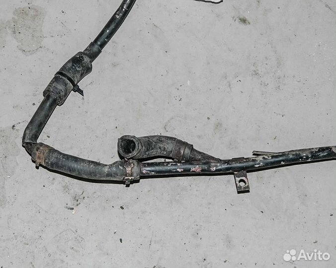 Трубка охлаждающей жидкости металлическая Audi A6