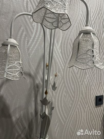 Торшер напольный