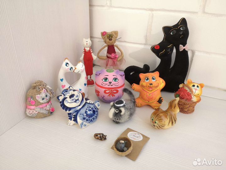 Фигурки кошек коллекционные