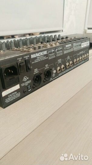 Микшерный пульт Mackie 1402 vlz Pro