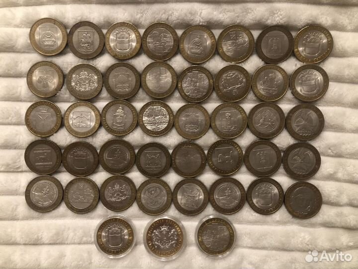 Монеты биметалл 10 р лот 43 шт