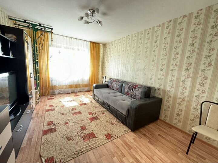 3-к. квартира, 77,5 м², 1/16 эт.