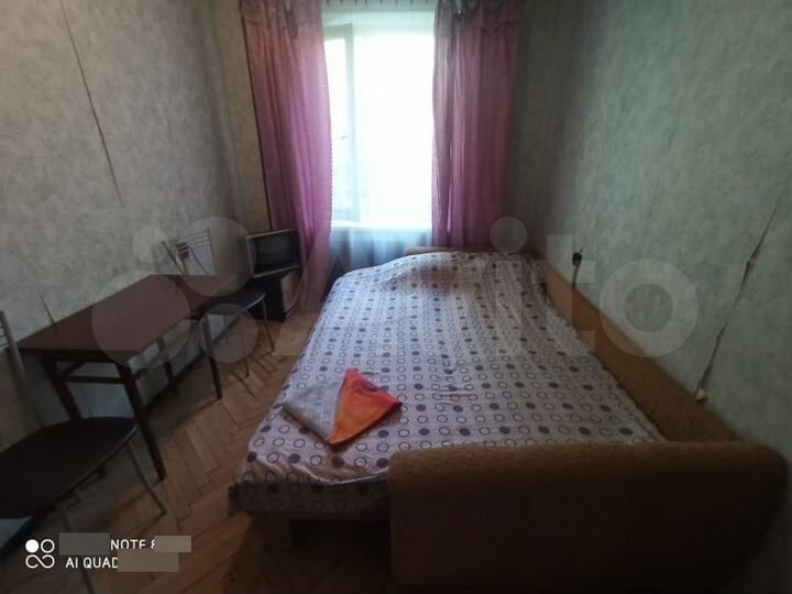 Комната 16 м² в 3-к., 8/8 эт.