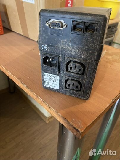 Источник бесперебойного питания не работает