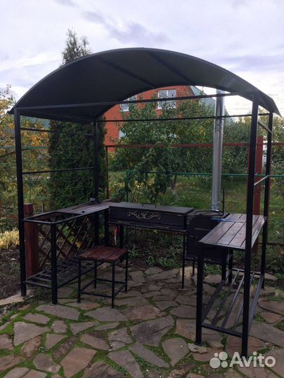 Беседка с мангалом и печью