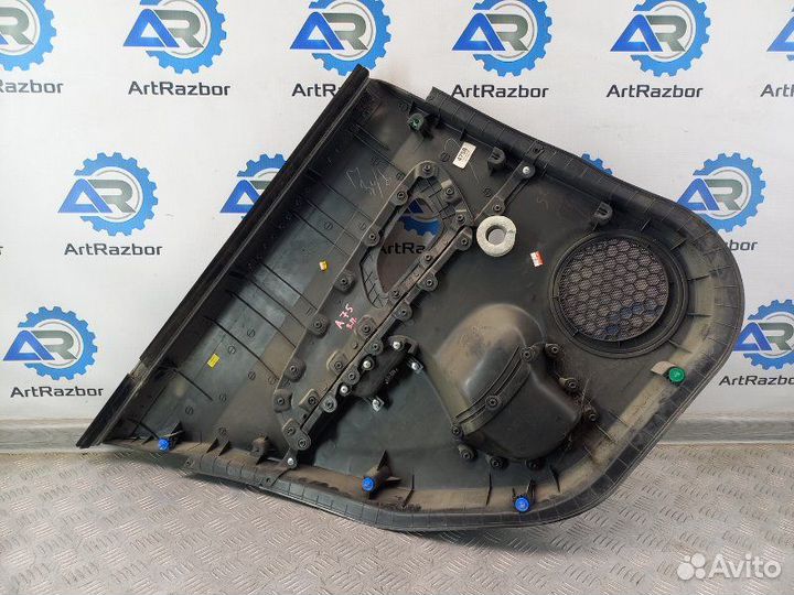 Обшивка двери задней правой Chevrolet Cruze 1 1.6