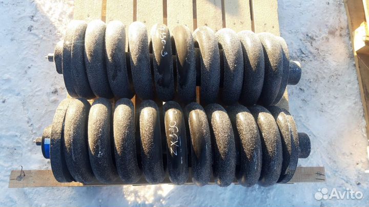 Натяжитель гусеницы экскаватора Hitachi ZX330-3