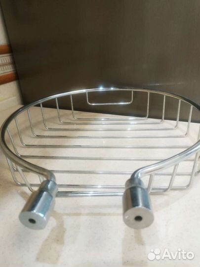 Навесные полки/корзинки для ванной и кухни