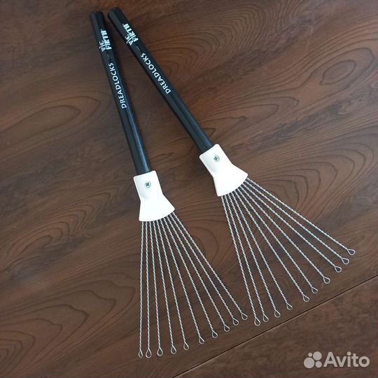 Барабанные щётки палочки Dreadlocks Vik Firth