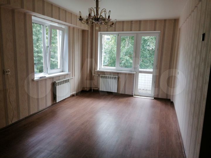 2-к. квартира, 42 м², 2/5 эт.