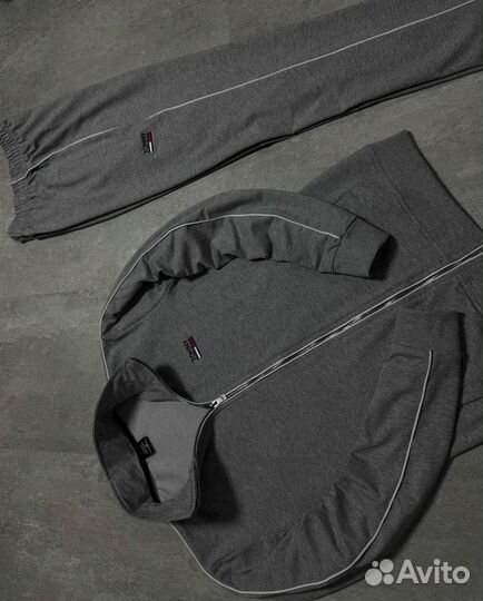 Спортивные костюмы Tommy Hilfiger