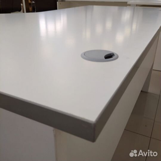 Стол, стол угловой, тумба, подкатная тумба