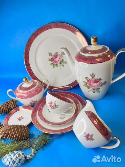 Сервиз из гдр «дикая роза»12 пер Фортуна