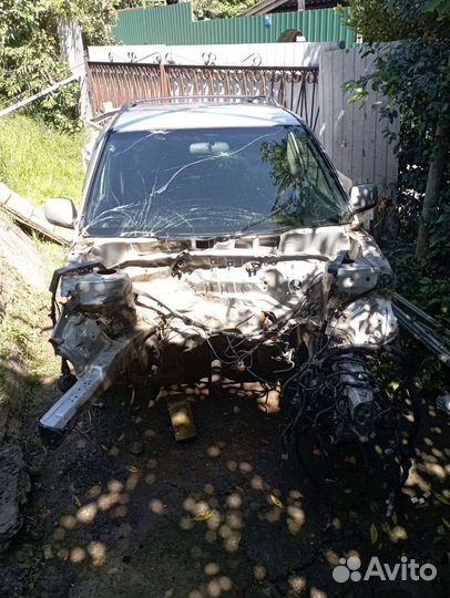 Toyota RAV4 2.0 AT, 2001, битый, 130 000 км