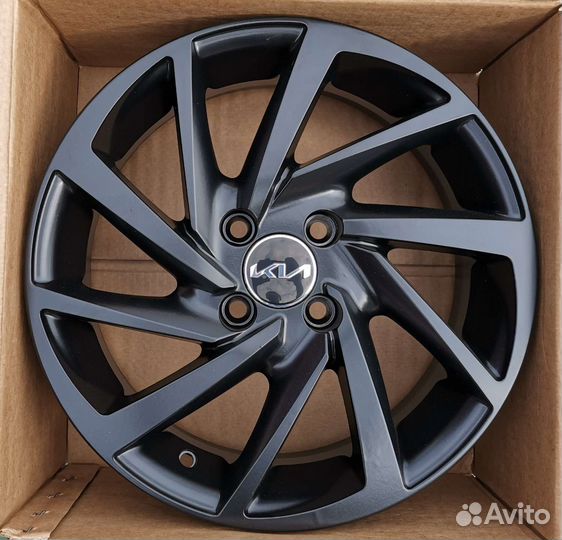 Kia Rio, Hyundai Solaris R15 новые