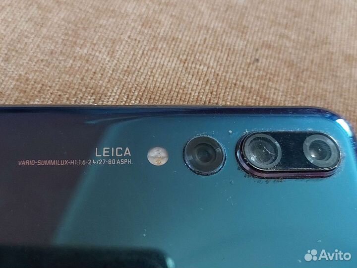Телефон huawei P20 pro
