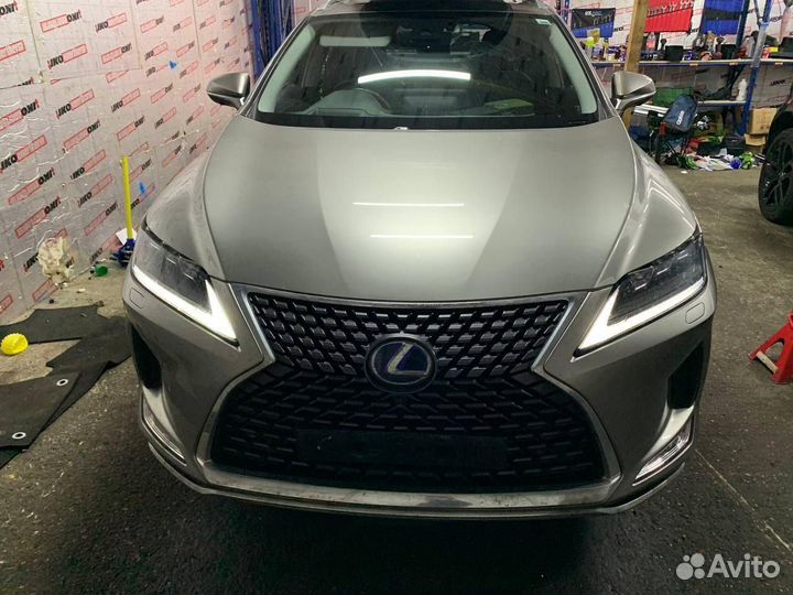 В разборе lexus RX 450h Long