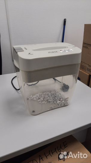 Компактный шредер для бумаги