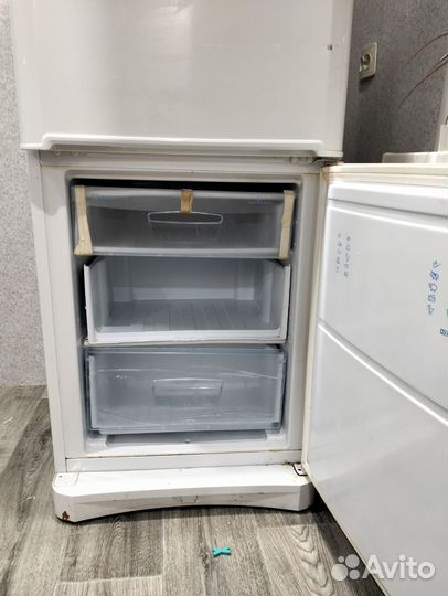 Холодильник бу