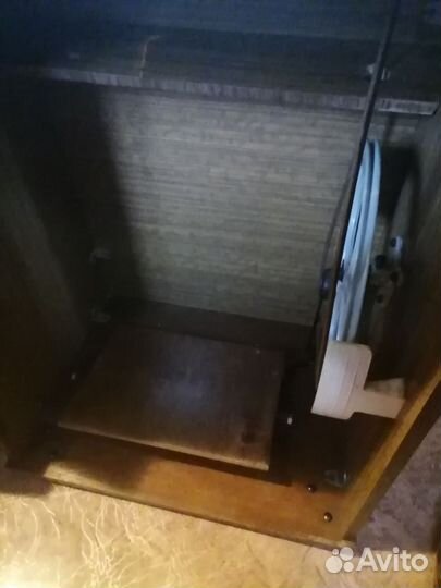 Швейная машина Чайка 143