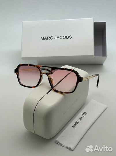 Солнцезащитные очки marc jacobs