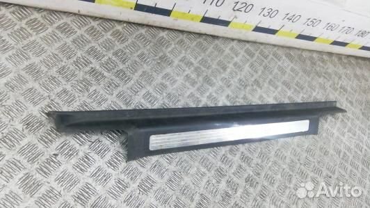 Накладка порога внутренняя левая mercedes benz R-c