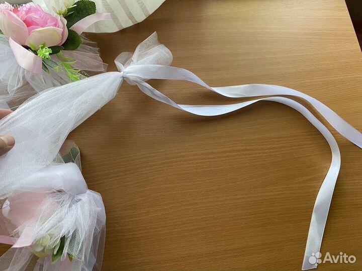 Украшение на капот автомобиля свадебное