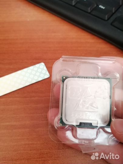 Процессор Pentium E5700