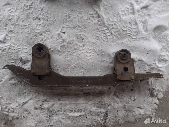 Балка продольная Nissan Maxima A32