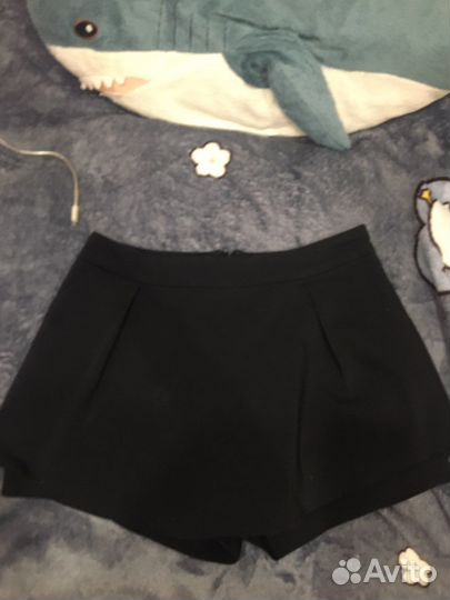 Шорты женские