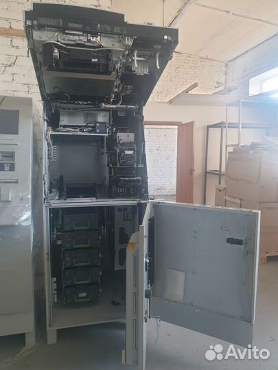 Банкомат Wincor Nixdorf Cineo С2070