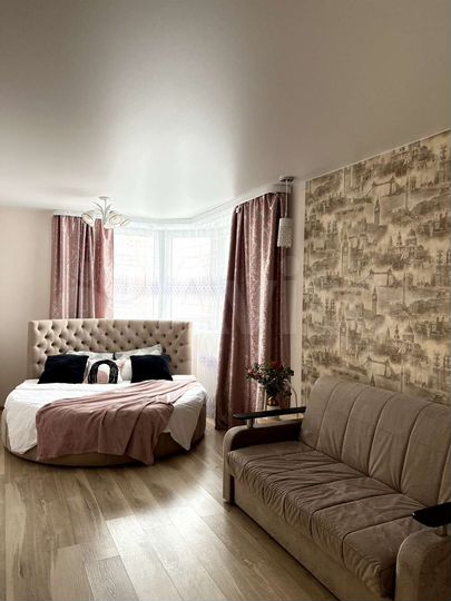 1-к. квартира, 42 м², 8/16 эт.