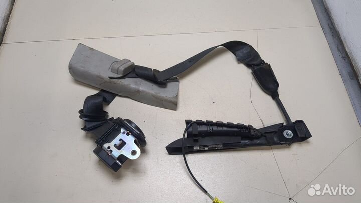 Ремень безопасности левый передний Opel Zafira C 2011