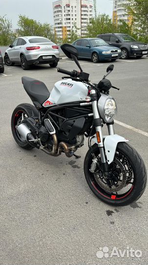 Ducati Monster 797