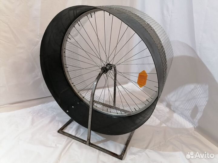 Колесо беговое для белки, хорька, шиншиллы, енота