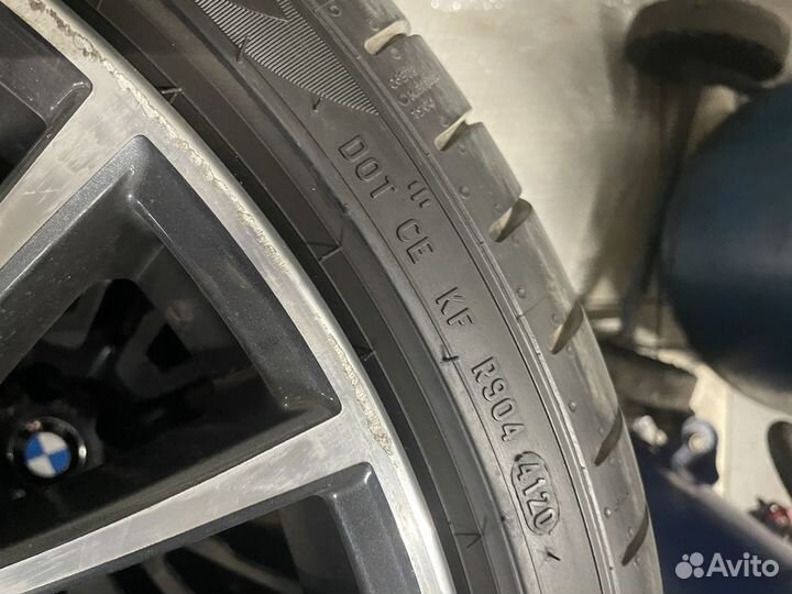 Pirelli P Zero 275/30 R21 96Y