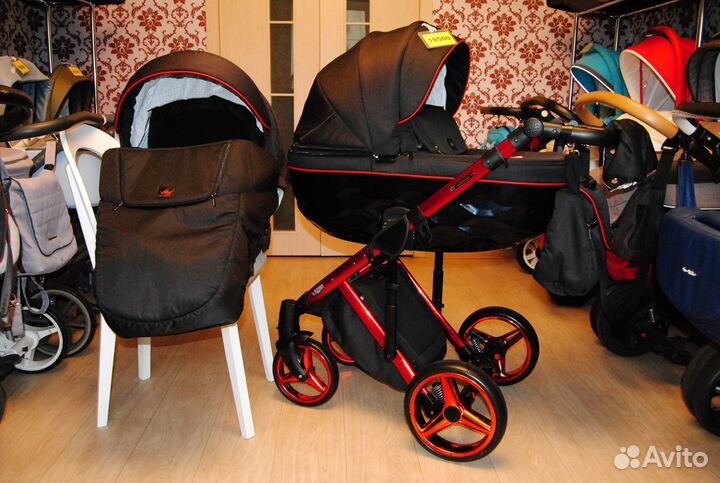 Коляска Adamex Chantal Special Edition 2 в 1