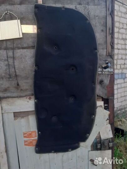 Шумоизоляция капота ауди а6 с5