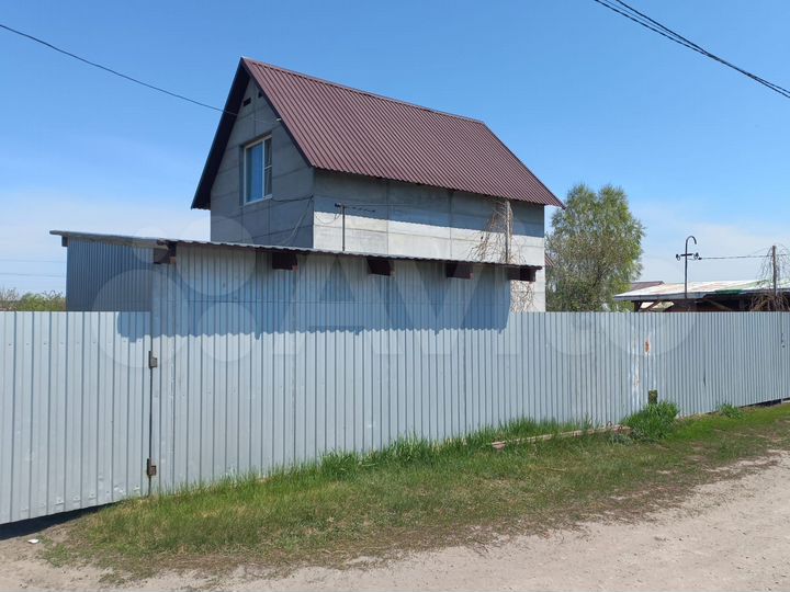 Дом 48 м² на участке 5,6 сот.