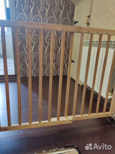 Защитный барьер для лестницы